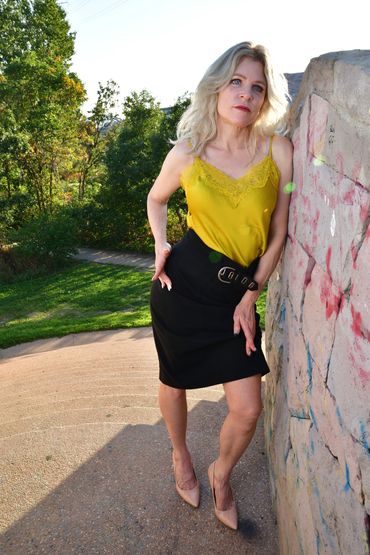 blonde masseuse denver