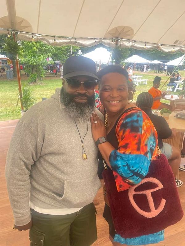 Mo and Black Thought of the Roots at his annual "Roots Picnic"! Custom "MoTo" by MoCity Tufting!!!