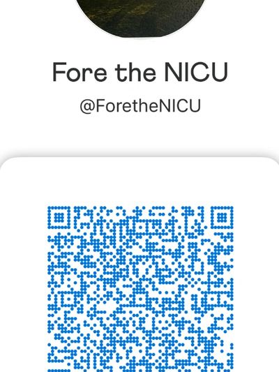 Profile section with username and QR code.