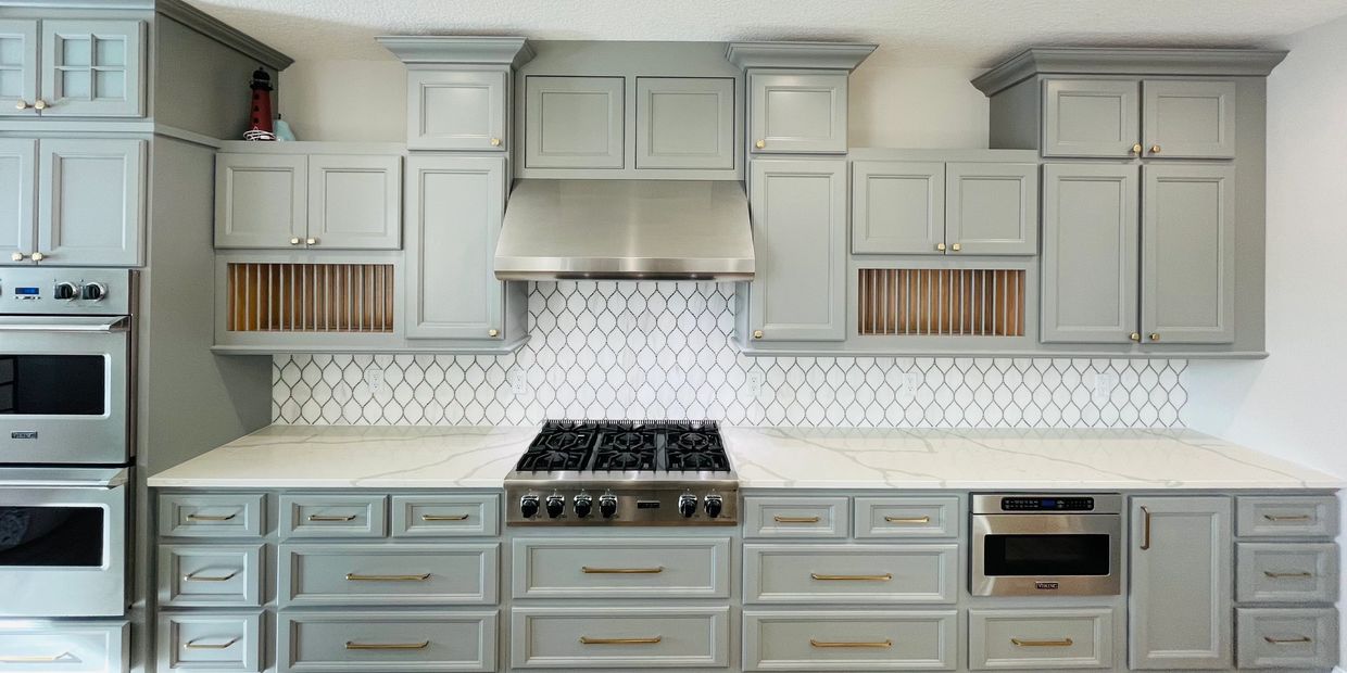 Tiled kitchen backsplash