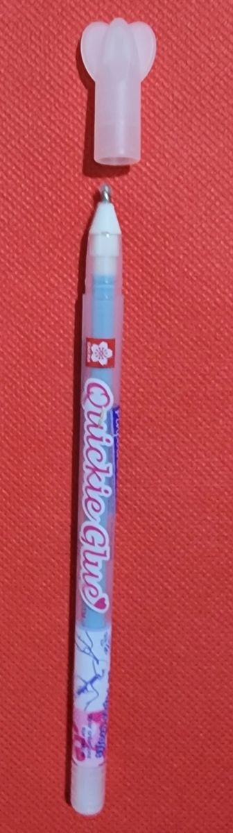 AT0010 Sakura Quickie Glue Pinpoint Roller Pen