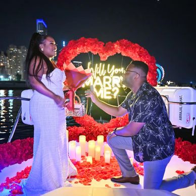 Yatch Proposals in Dubai By Dubai Proposals. Best & Most Affordable Proposal Planner in Dubai