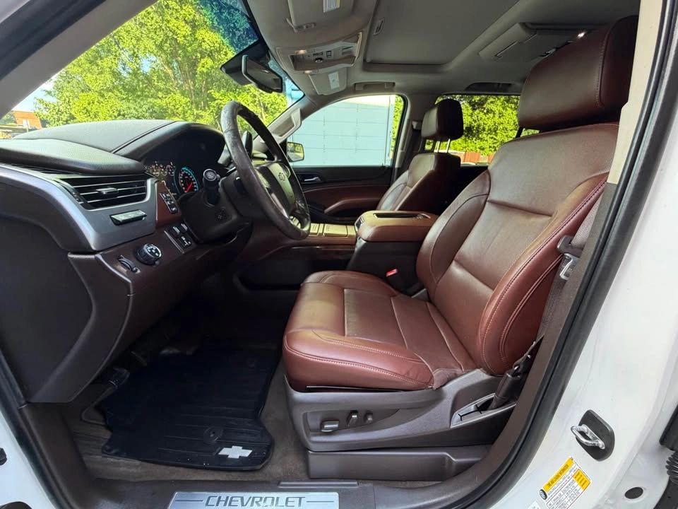 2018 Chevrolet Suburban Premier - Photo 8