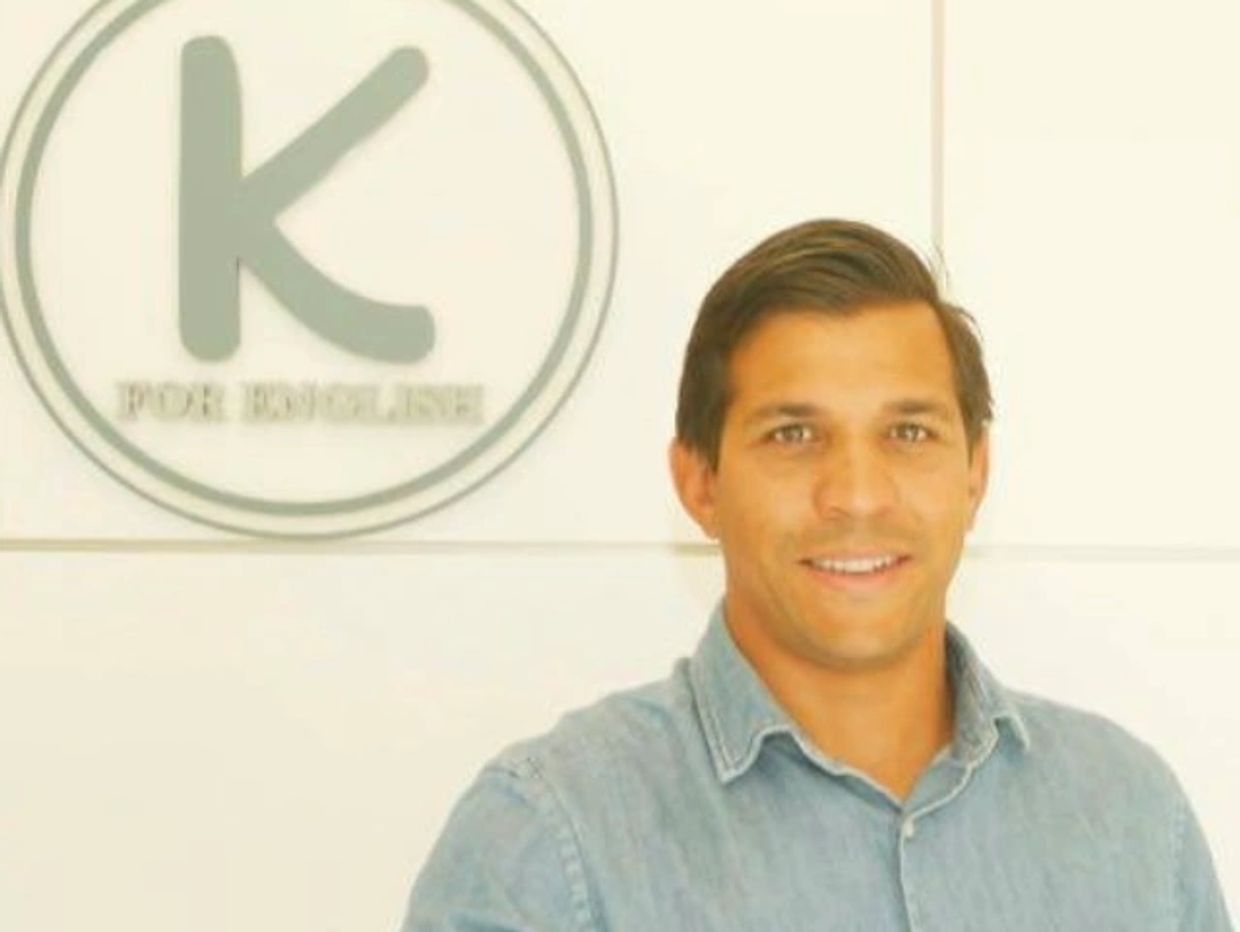 That's me! Soy Kenny, Director de K For English Academy.
