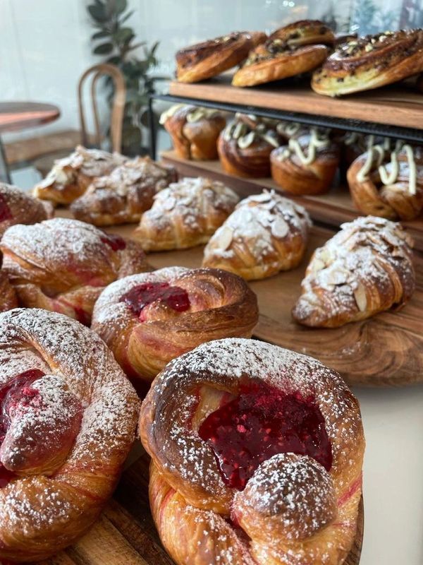 Freshly Baked Viennoiserie 