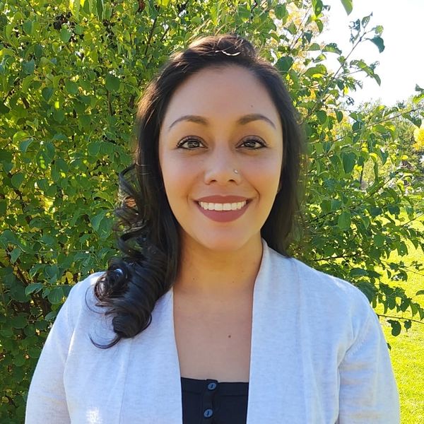 Sally Rios, experienced dental consultant dedicated to helping practices run efficiently.