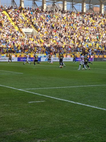 ankara gücü maçı oynayan futbolcular