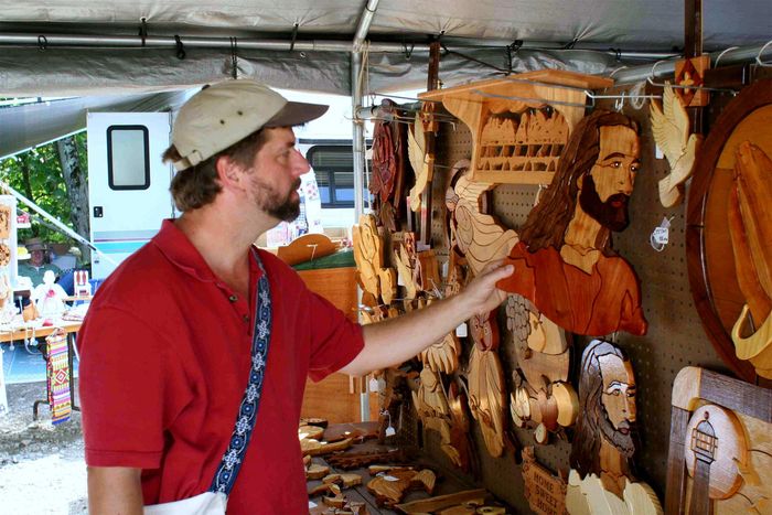Art with Jesus at flea market. 