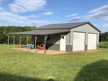 24x26x9 garage with lean to 
