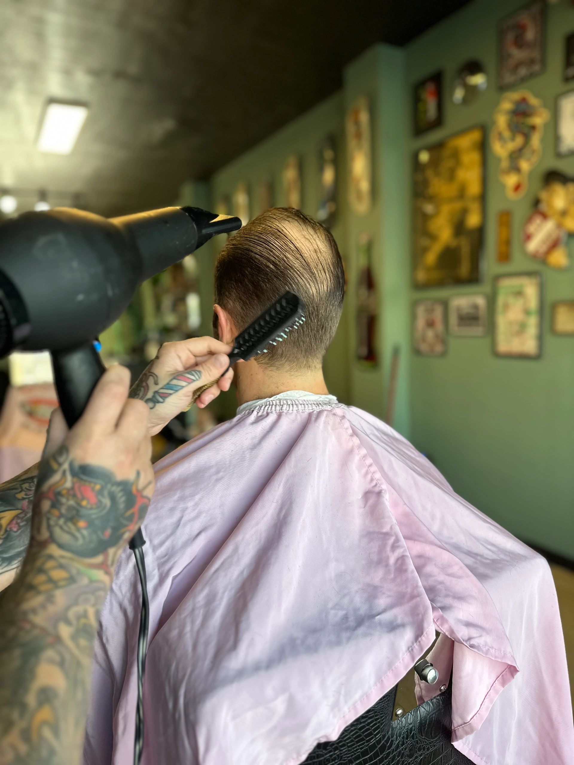 Aaron's Against the Grain Barbershoppe photo 1 in St Petersburg