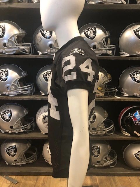 2009 Darren McFadden Game Worn, Unwashed Oakland Raiders Jersey., Lot  #82404