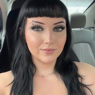 Lexi, Esthetician and Clinical Assistant at 8eleven Wellness Indianapolis. Tier 1 lymphatic support.