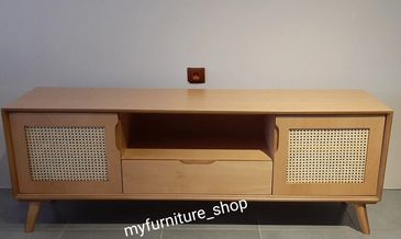 Ahşap hazeranlı hasırlı  tv sehpasında farklı ebatlar mevcuttur.