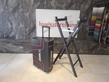 Makyaj standı ürünü için bizimle irtibata geçebilirsiniz.