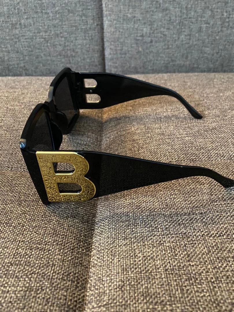 Burberry B Motif Square Frame Sunglasses