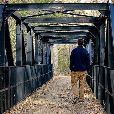 Walking bridge in Farmington