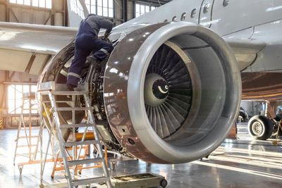 AOG - Aircraft on Ground, Express cargo 