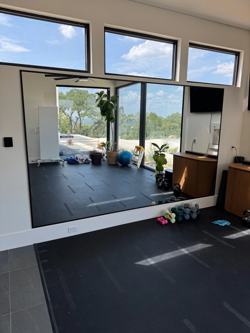 Custom mirrors installation from the Modern Glass website