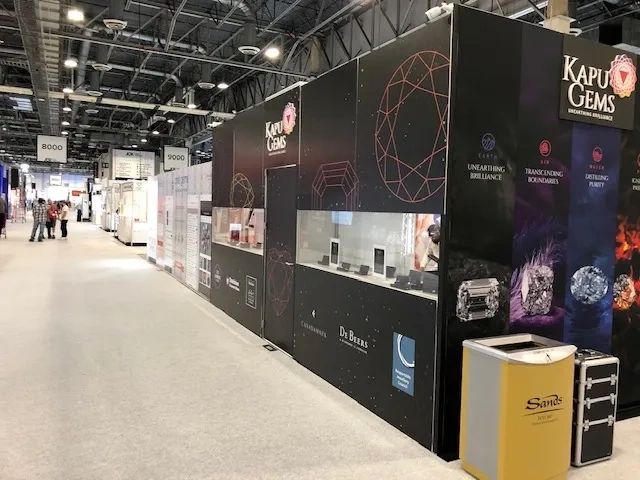 AGAM display system trade show stand, printed aluminum board, LED lighting