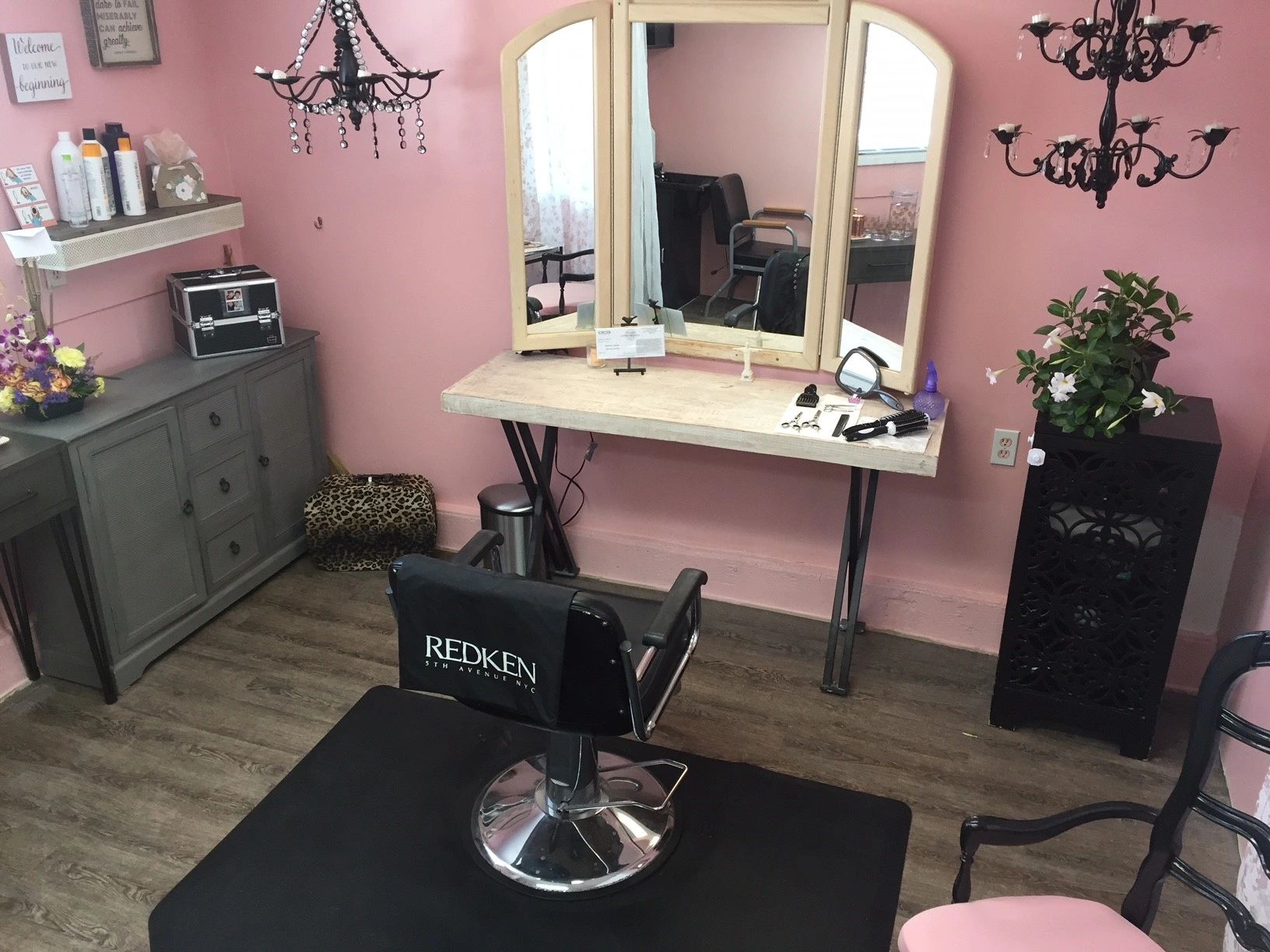 Petit Hair Salon Hair Salon in Cambrian San Jose, California