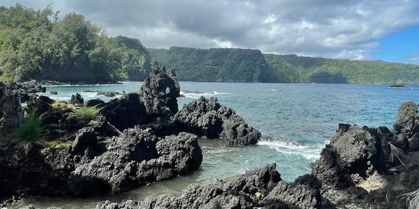 Ocean view along Road to Hana Highway