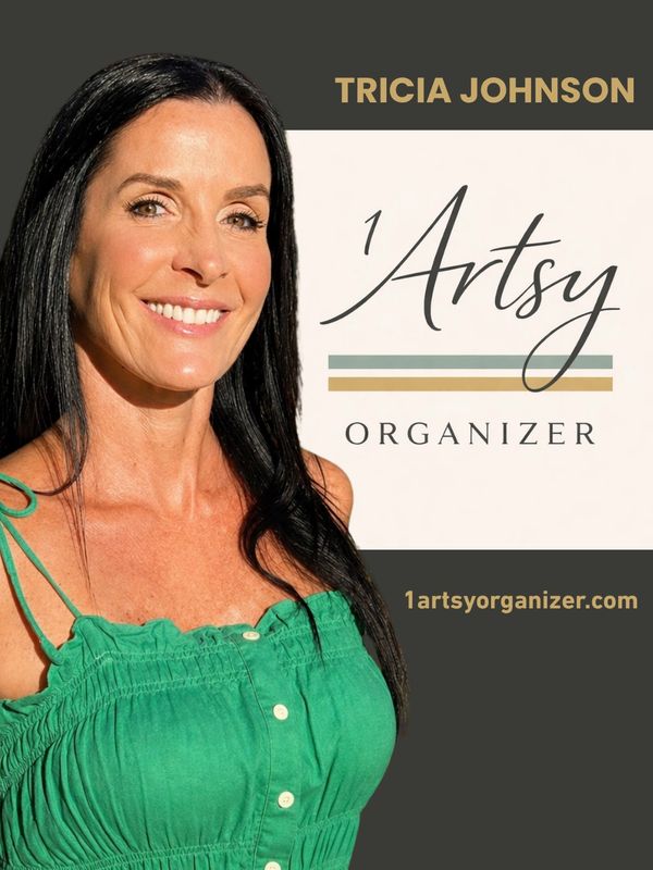 Portrait of Tricia Johnson, 1'Artsy Organizer.