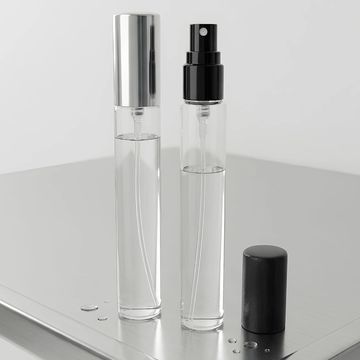 Sanitizador. Capacidad: 15 ml. Contiene solución antiséptica al 72% de alcohol etílico de caña.