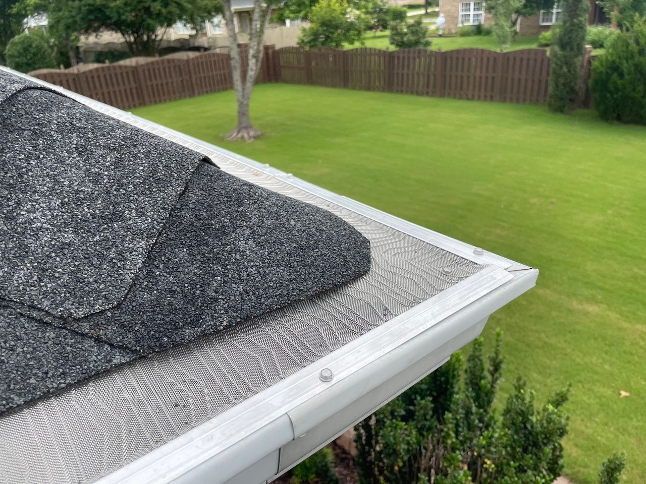Mr Gutter Installed Leaf Blaster Pro Mr Gutter Installed Leaf Blaster Pro