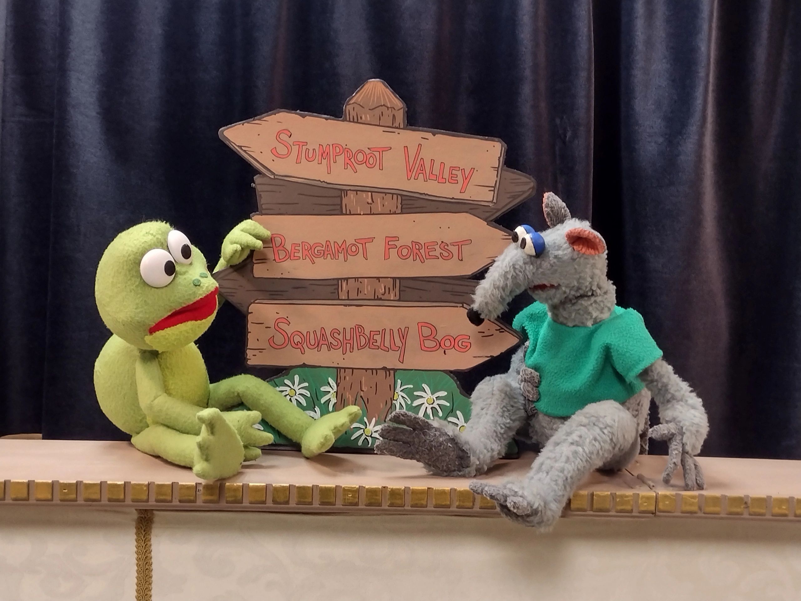 Roz Puppets - Puppet Shows, Entertainer, Library Programs