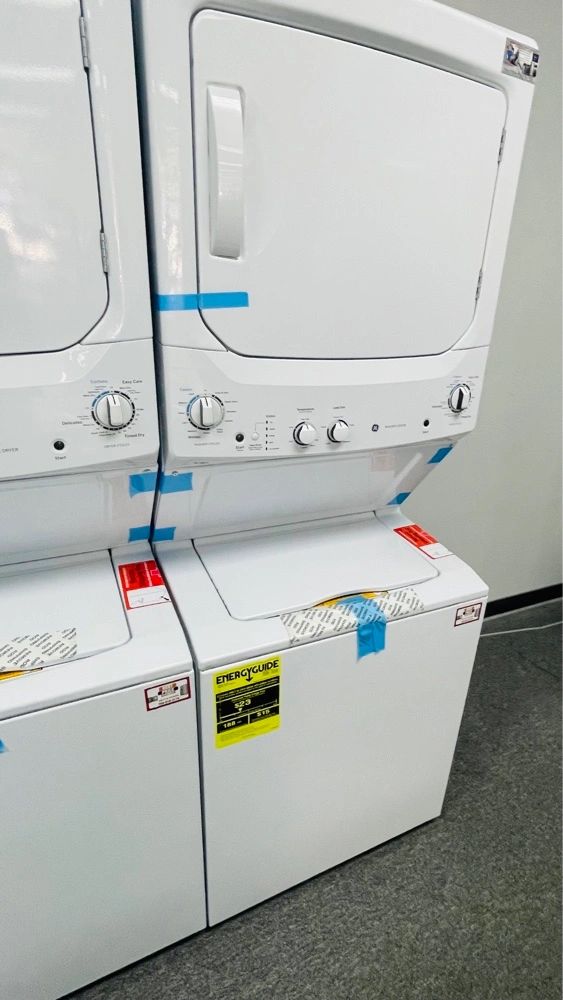 Stackable washer/dryer