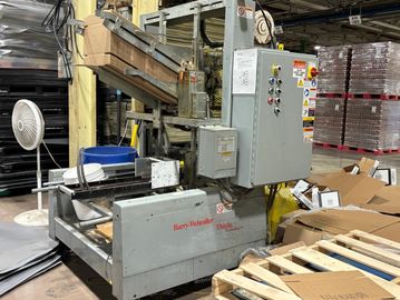 Barry-Wehmiller Tray Former