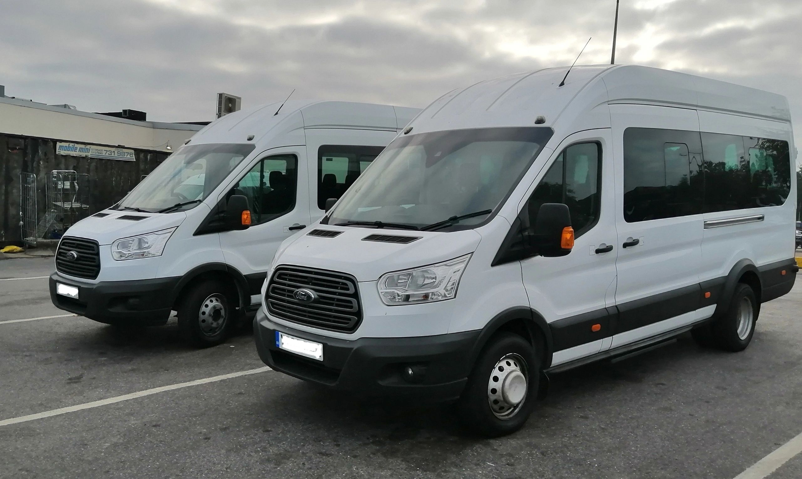 northern travel minibus