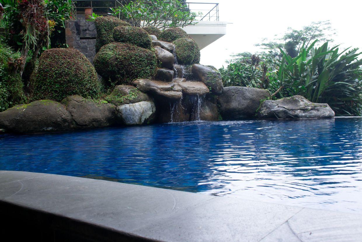 saltwater pool