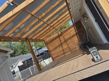 Solarium durable pour un espace extérieur lumineux et protégé.