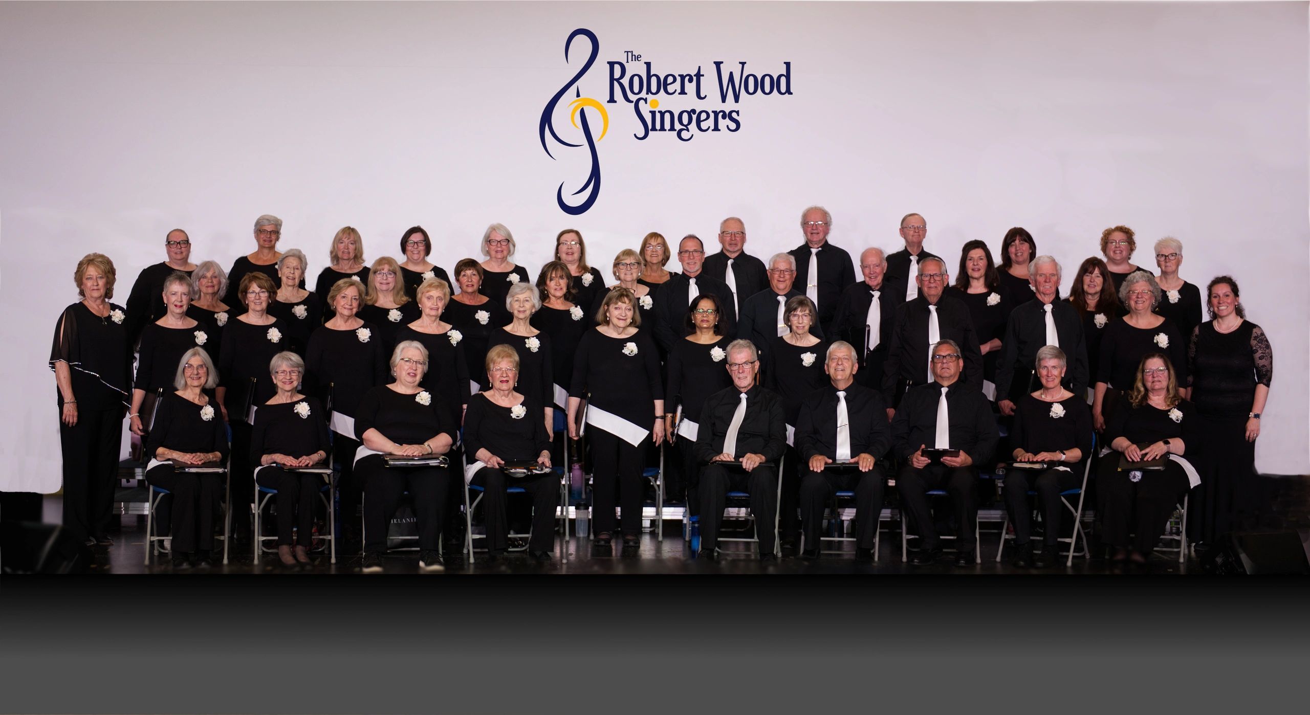 The Robert Wood Singers Inc logo