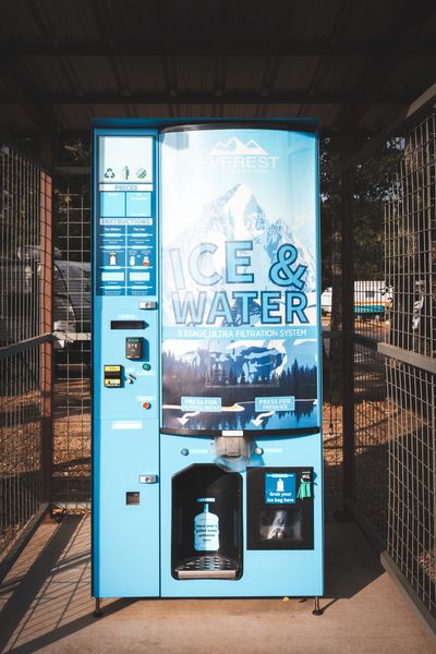 Hwy 71 RV Park ice and water machine