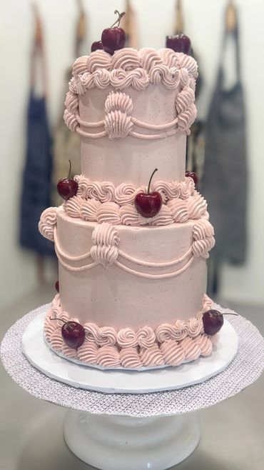 Custom  wedding two-tier buttercream cake, Sister Bay, Door County,  WI, lambeth, vintage piping
