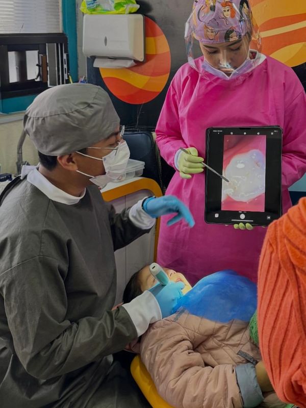 Cámara intraoral en consulta