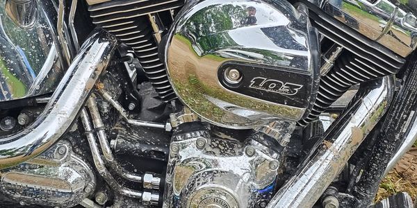 motorcycle, motorcycle repair, motorcycle service