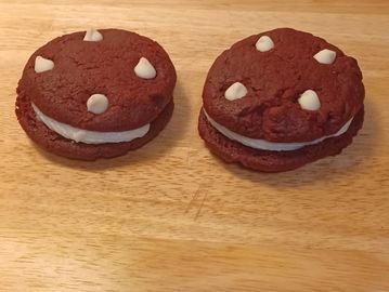 Red Velvet Sandwhich Cookies