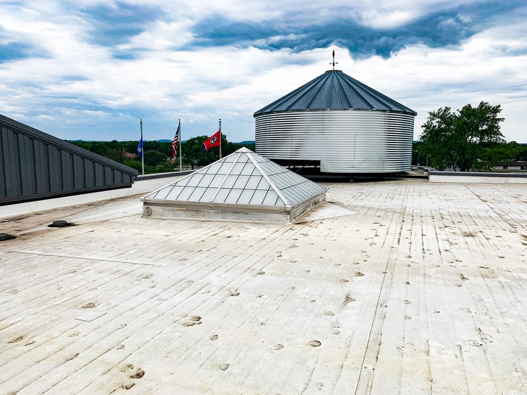 Commercial Gutter and Roof Repair