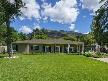 Luxury home situated in the beautiful city of Altadena California.