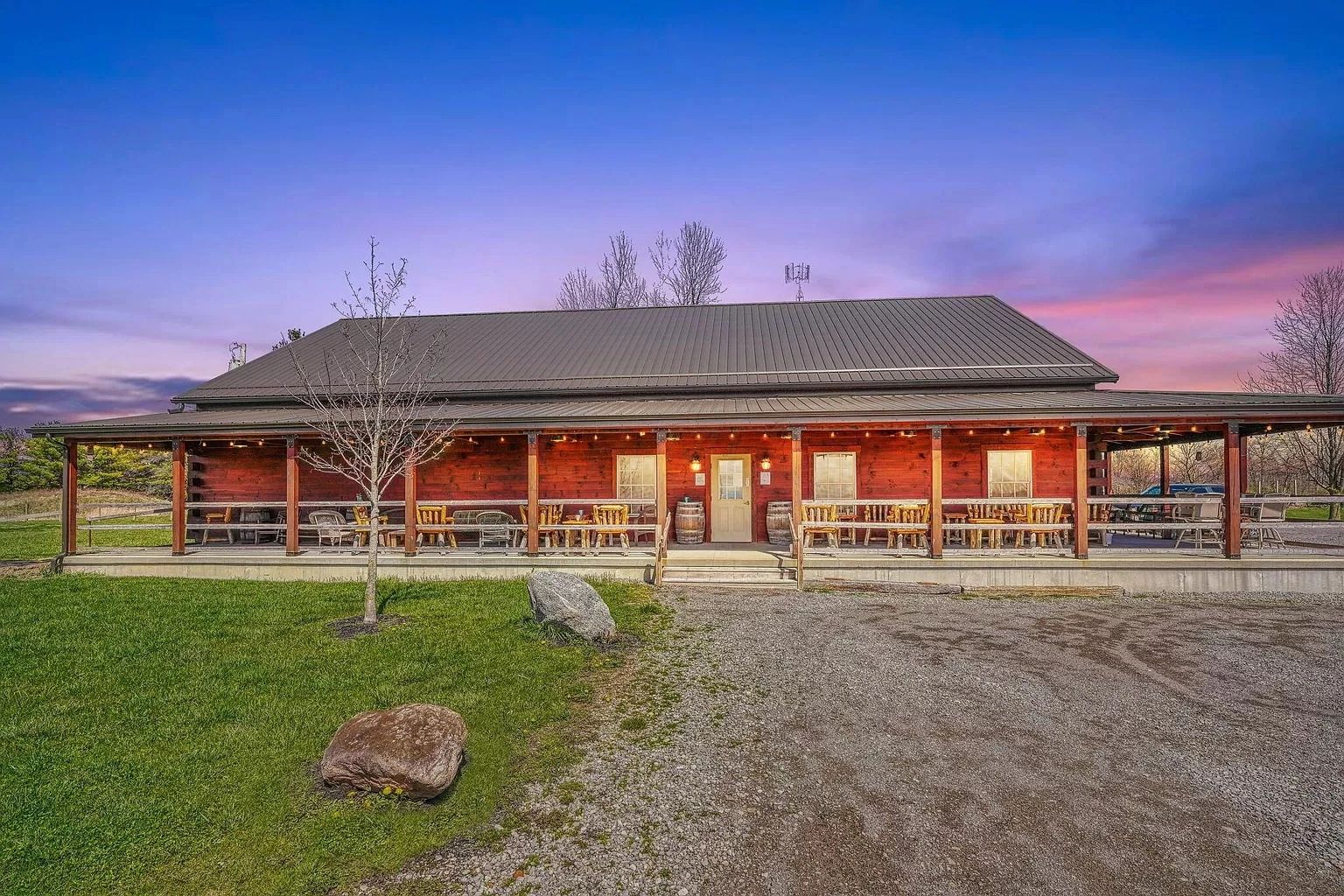 Ridgeway Farm hero image