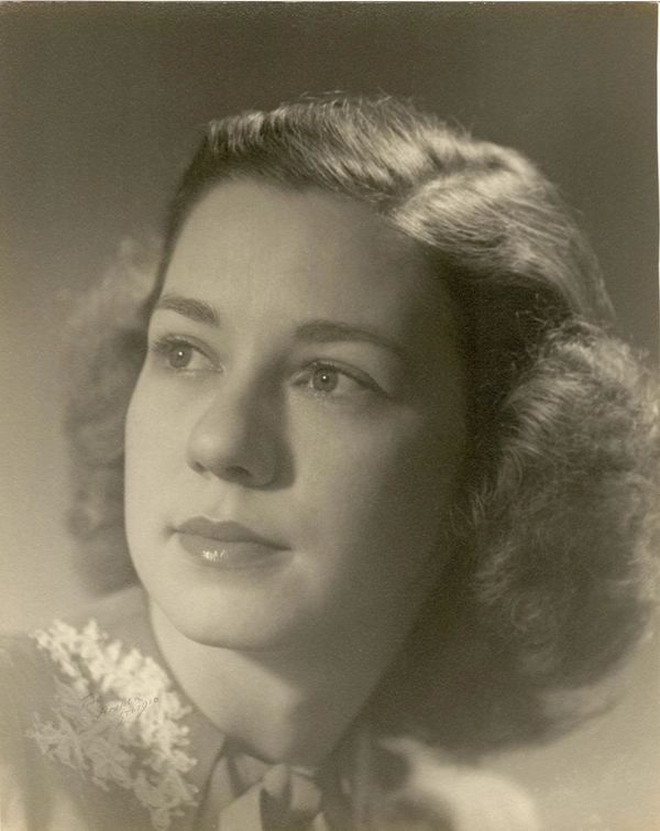 Close up vintage woman portrait.
