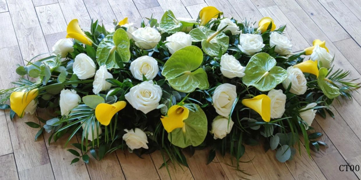 Yellow and White Casket Top