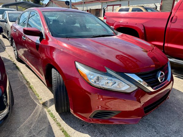 2016 Nissan Altima S