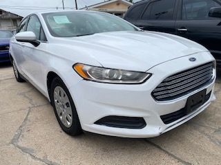 2014 Ford Fusion S's photo