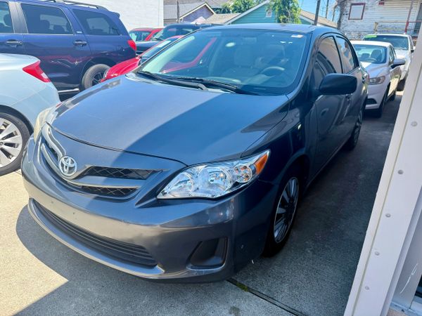 2011 Toyota Corolla Base AT's photo