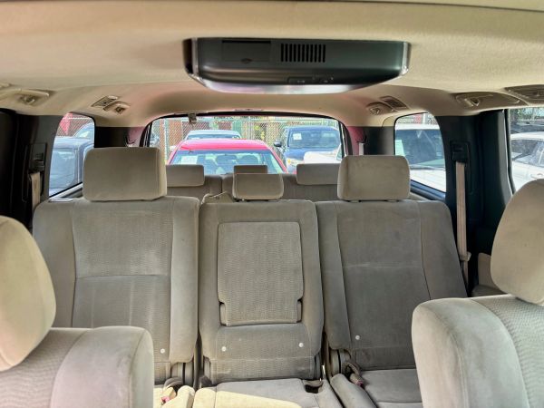 2010 Toyota Sequoia SR5 - Photo 6