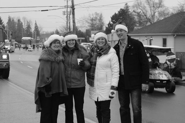 Charlene with Mayor, Deputy Mayor and Councillor Neeson in the Holiday Parade. 